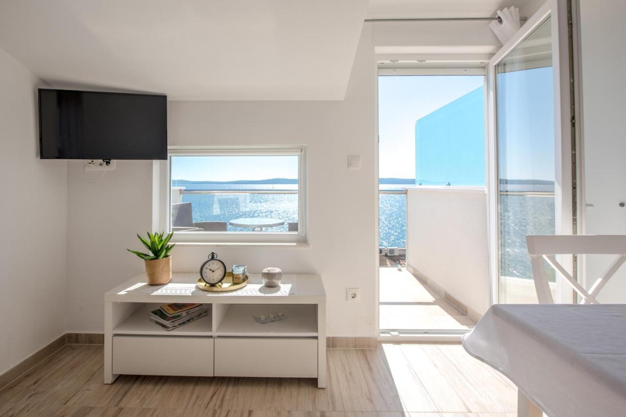Apartments Amneris Трогир Екстериор снимка